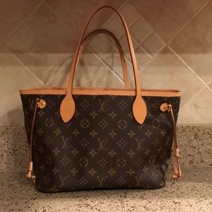 New detached tags. Louis Vuitton neverfull pm